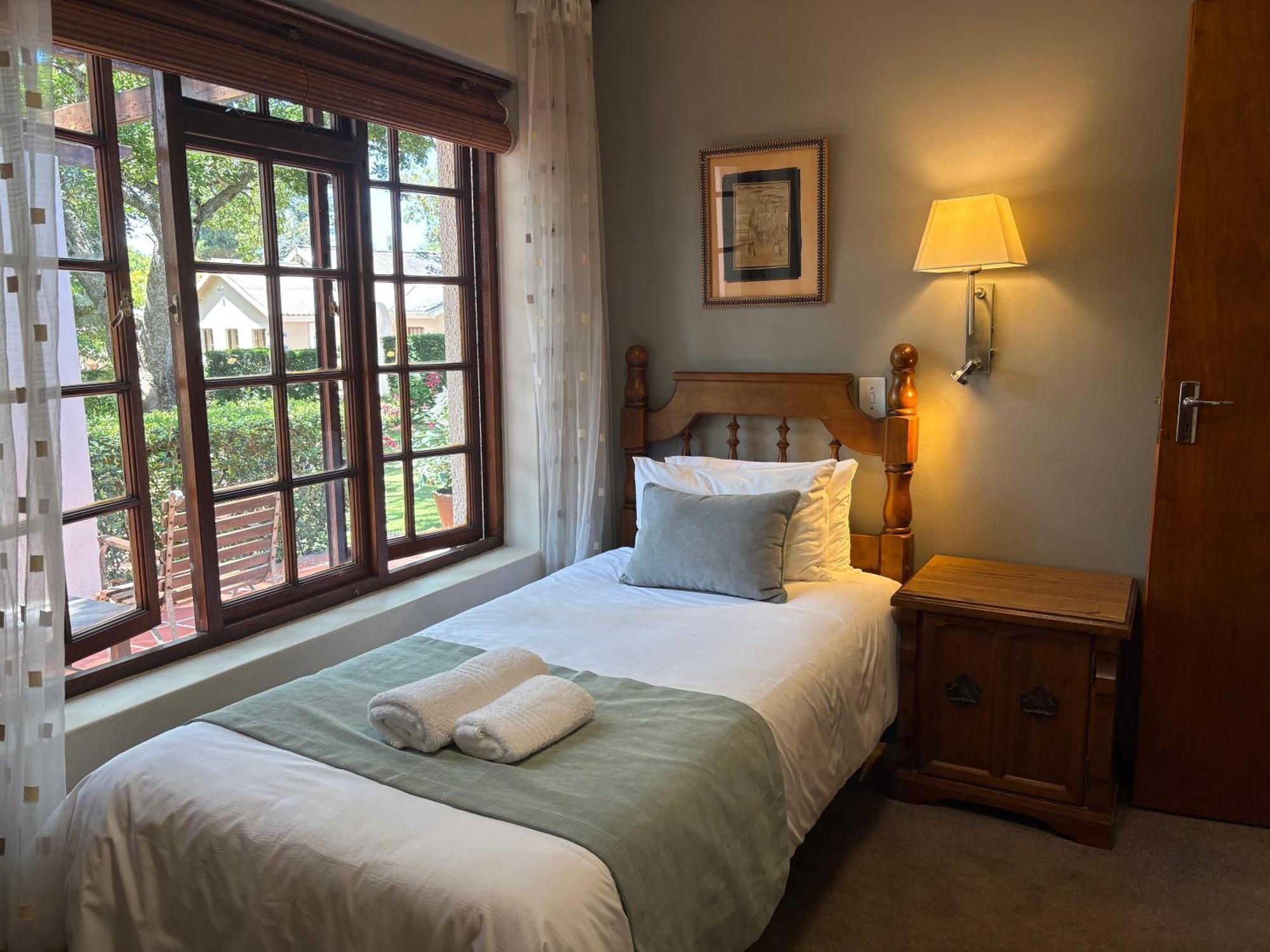 Eight Bells Mountain Inn Ruiterbos Room photo